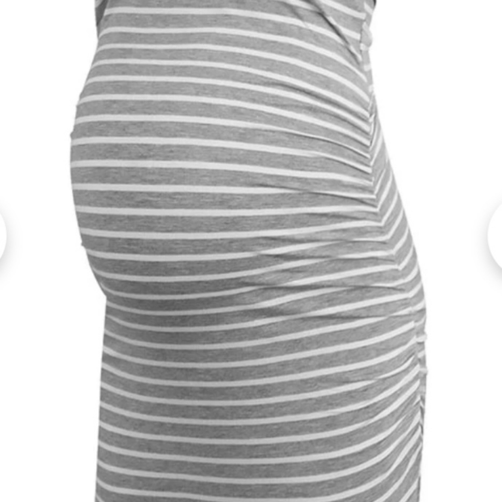 2 maternity dresses size medium good condition